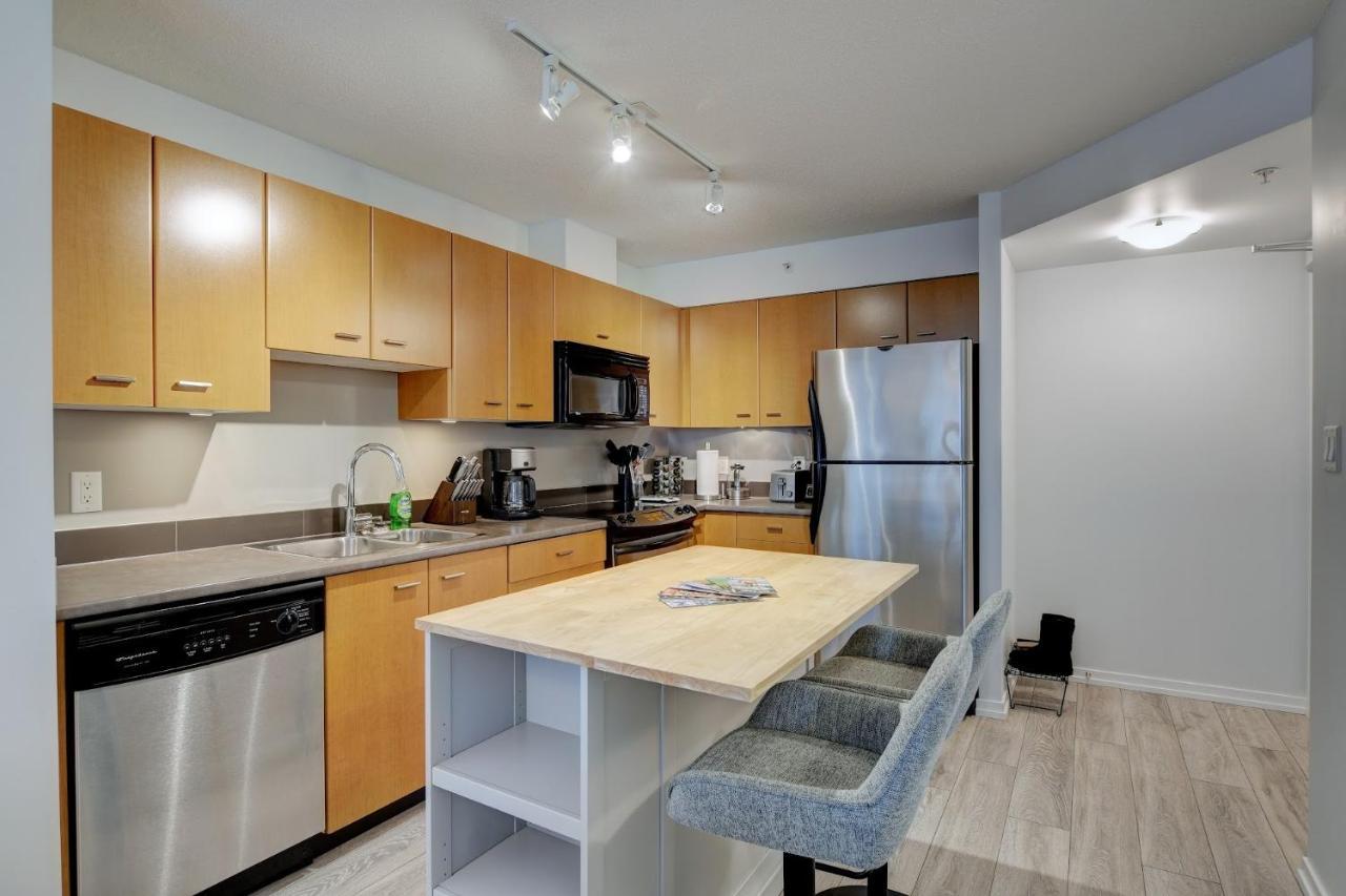 The Astoria Flair Apartment Victoria Ngoại thất bức ảnh