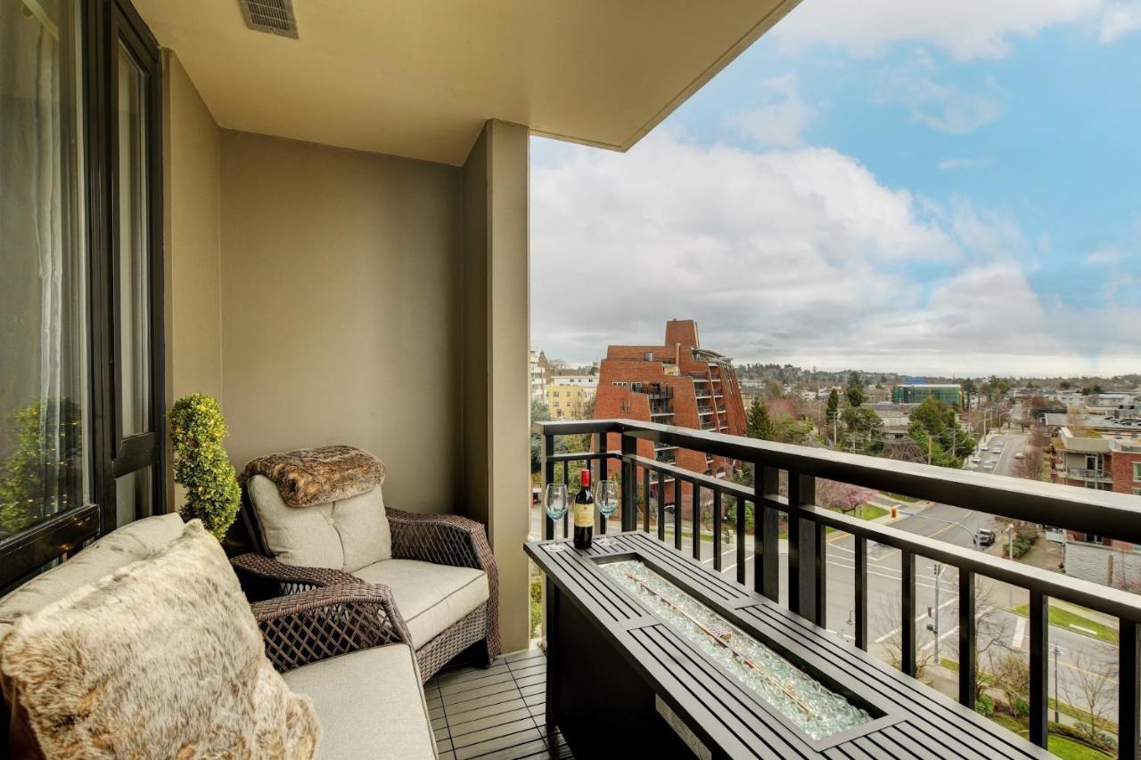 The Astoria Flair Apartment Victoria Ngoại thất bức ảnh